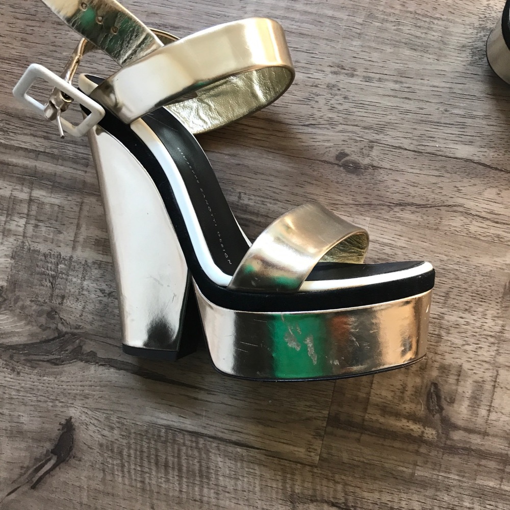 Giuseppe - Picture 2 of 8